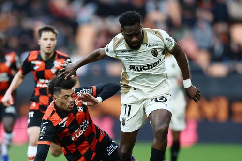 PSG rơi vào thế bám đuổi ở Ligue 1
