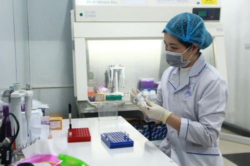 Cuộc đối thoại đơn độc của nữ bác sĩ pháp y