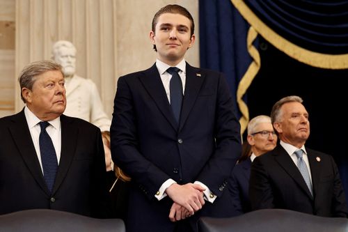 'Hoàng tử Nhà Trắng' Barron Trump đón sinh nhật tuổi 20