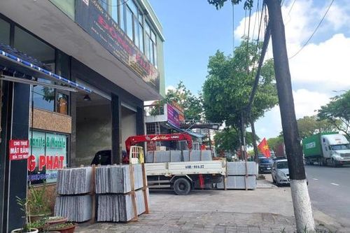 Trơ như đá!