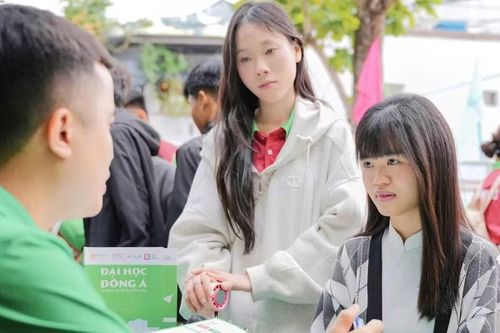 Đà Nẵng đẩy mạnh tư vấn hướng nghiệp cho học sinh hệ Giáo dục thường xuyên