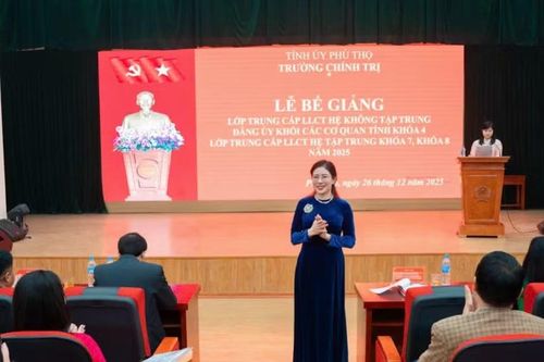 Nữ hiệu trưởng ở Phú Thọ trúng cử Đại biểu Quốc hội khóa XVI
