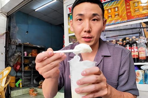 Khách Nhật thử đặc sản giá 120 nghìn/quả ở Vĩnh Long, nức nở khen ngon