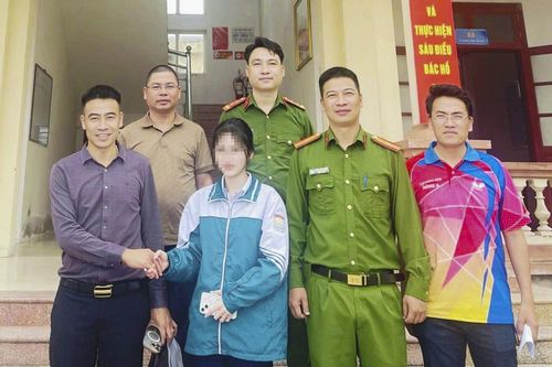 Thiếu nữ 16 tuổi bất ngờ nhận gần nửa tỷ đồng, gia đình báo công an