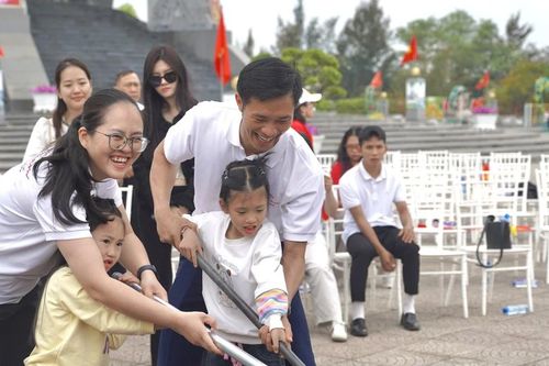 Trồng cây Hạnh phúc tại mũi Sa Vĩ: Nghi thức văn hóa mang ý nghĩa sâu sắc