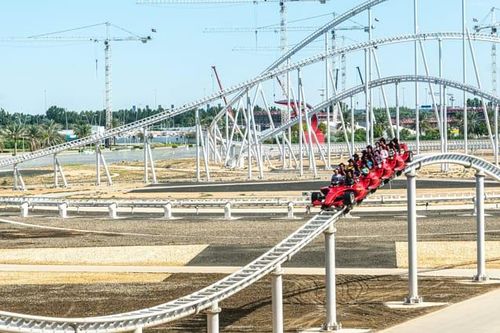 Đi tàu lượn siêu tốc, người đàn ông trung niên bị xuất huyết não