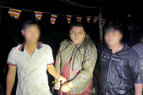 Công an xã Vĩnh Trạch bắt hai đối tượng trộm mô tô