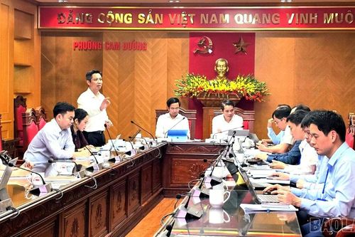 Tháo gỡ 'điểm nghẽn' trong quản lý đất đai, giải phóng mặt bằng tại phường Cam Đường