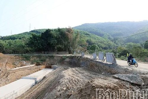 Cấp thiết đẩy nhanh tiến độ hoàn thành thi công tỉnh lộ 445