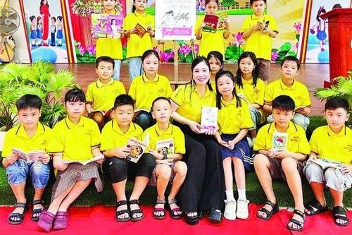 Học sinh Trường Tiểu học Đinh Tiên Hoàng đạt 559 giải Trạng nguyên Tiếng Việt qua Internet cấp tỉnh