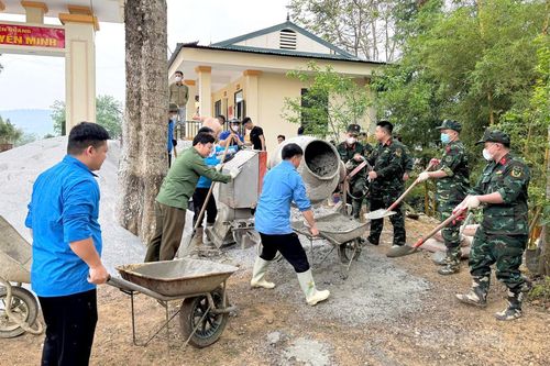 Tuổi trẻ Yên Minh khởi công công trình chào mừng Ngày thành lập Đoàn