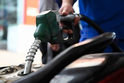 Giá xăng dầu hôm nay 21/3: Tiếp đà tăng