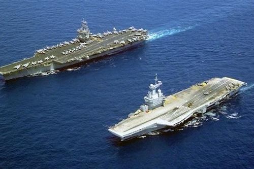 Tàu sân bay Pháp bị lộ vị trí vì một thủy thủ mê chạy bộ