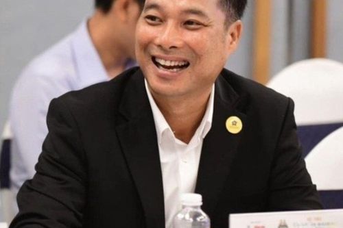 Em trai 'ông hoàng nhạc sến' Ngọc Sơn trúng cử đại biểu HĐND TP.HCM