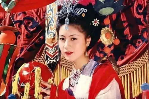 Mỹ nhân 'đắt giá' nhất Tây du ký: Xuất hiện 3 phút trên phim, U70 sống kín tiếng