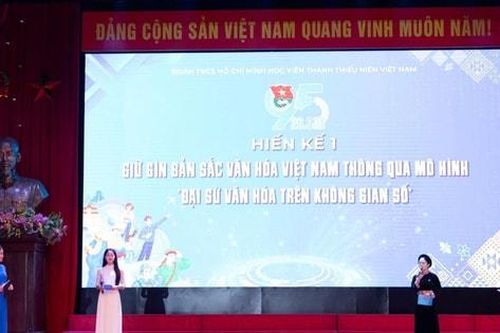 Học viện Thanh thiếu niên Việt Nam: Đối thoại với sinh viên, khơi dậy tinh thần kiến tạo giá trị cho xã hội