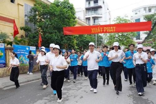 Người dân Thường Tín hưởng ứng Ngày chạy Olympic vì sức khỏe toàn dân năm 2026