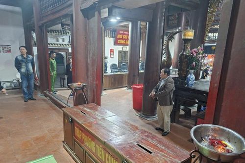 Bắt giữ đối tượng trộm cắp tài sản tại khu vực chùa Hương