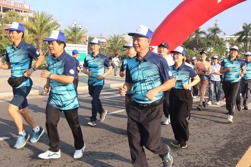 Sôi động Ngày chạy Olympic vì sức khỏe toàn dân – Vì an ninh Tổ quốc