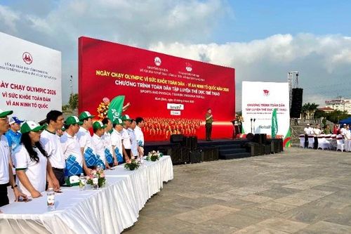 Ninh Bình phát động Ngày chạy Olympic vì sức khỏe toàn dân gắn với nhiệm vụ bảo đảm an ninh Tổ quốc