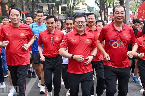 Người dân Thủ đô hào hứng tham gia Ngày chạy Olympic 2026