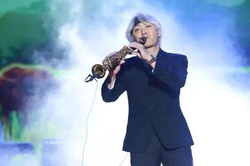 Nghệ sĩ 9x kể chuyện bằng saxophone