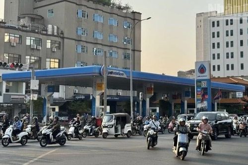 Chính phủ Campuchia kêu gọi tiết kiệm năng lượng trong bối cảnh giá nhiên liệu tăng cao