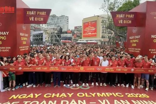 Sôi động Ngày chạy Olympic: Vì sức khỏe toàn dân-Vì an ninh Tổ quốc