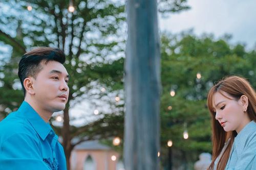 Sau 23 năm từ 'bản hit quốc dân' đình đám 'Mỗi người một nơi', bộ đôi tri kỷ âm nhạc Ưng Hoàng Phúc và Thu Thủy tái hợp