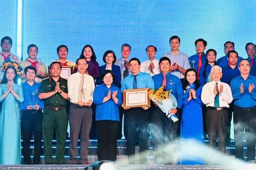 Tuổi trẻ TPHCM phải tiếp nối tinh thần dấn thân