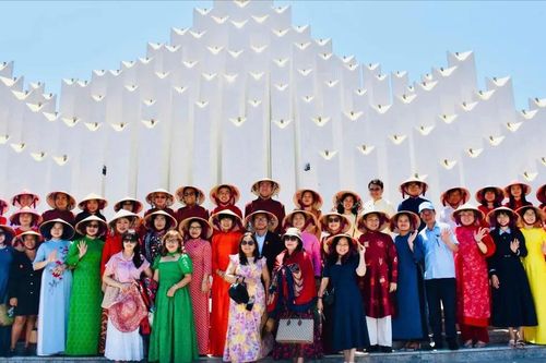 Giao lưu văn hóa 'Kết nối nhân dân ASEAN'