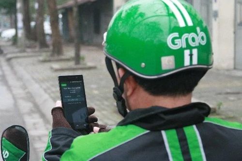 Bị khóa app, tài xế công nghệ mất bao nhiêu tiền mỗi ngày?