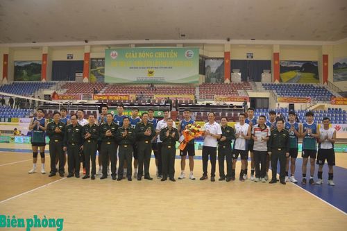 Biên phòng MB thắng áp đảo 3-0, thẳng tiến vào chung kết Cúp Hoa Lư - Bình Điền 2026