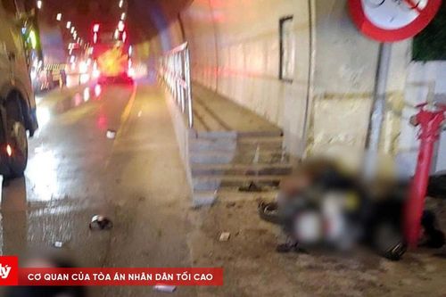 Xe máy lao vào lan can cửa hầm Phú Gia, 2 người tử vong