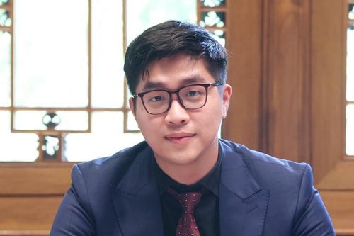 9X sở hữu 3 tấm bằng thạc sĩ, đang học tiến sĩ ở ngôi trường hàng đầu thế giới