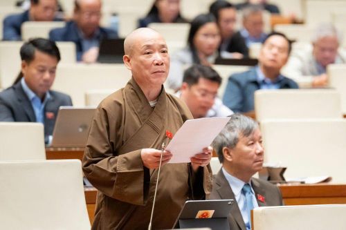 Các vị chức sắc tôn giáo trúng cử đại biểu Quốc hội, nhiều người là tiến sĩ