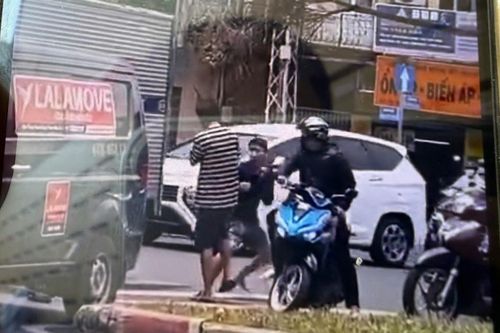 Hai tài xế hỗn chiến sau va chạm giao thông ở TPHCM