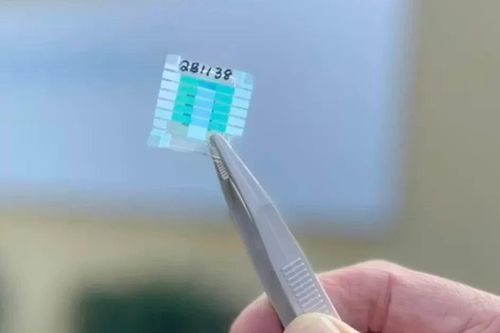 Australia công bố pin lượng tử đầu tiên được xạc không dây bằng laser