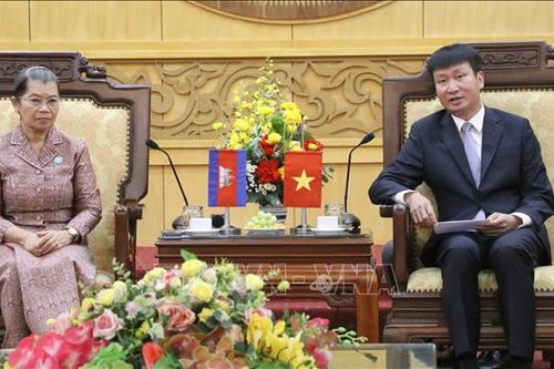 Thắt chặt tình đoàn kết, hữu nghị Việt Nam - Campuchia