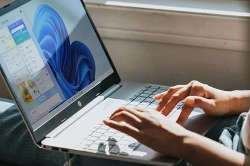 Tin vui cho người dùng máy tính Windows 11 nhờ… Apple