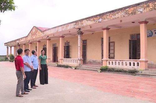 Cơ sở vật chất xuống cấp, thiếu trang thiết bị dạy và học tại xã Quý Lộc