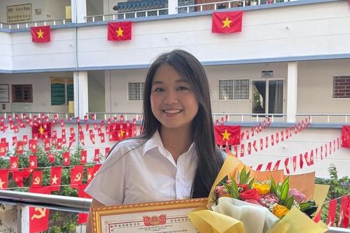 Chị giáo 'đa di năng'
