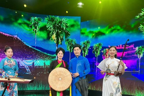 Yêu tinh tế như trong dân ca