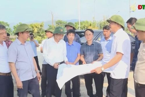 Chủ tịch UBND tỉnh Lê Văn Lương kiểm tra một số dự án trọng điểm trên địa bàn phường Điện Biên Phủ