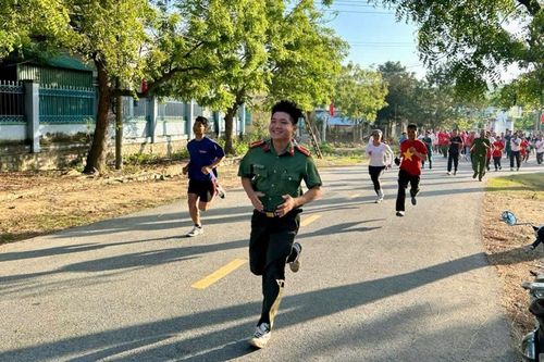 Xã Công Hải sôi nổi Ngày chạy Olympic Vì sức khỏe toàn dân năm 2026