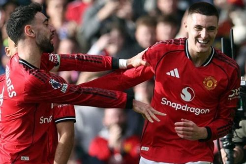 Hàng công Manchester United thăng hoa: Kỷ lục của Bruno và 'cơn đau đầu' của Carrick