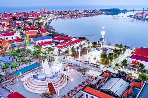 Làng bên sóng, phố bên sông