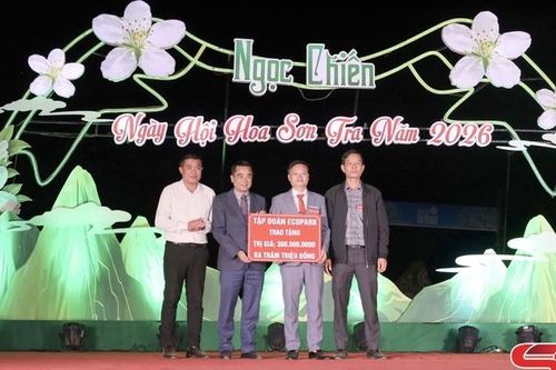 Khai mạc Ngày hội Hoa sơn tra xã Ngọc Chiến năm 2026