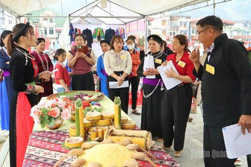 Ngày hội Văn hóa các dân tộc xã Yên Minh