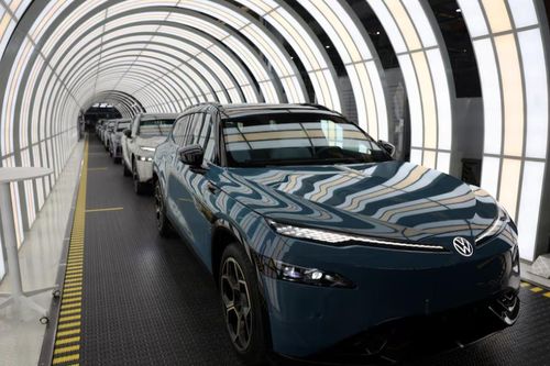 CEO Volkswagen: Ngành xe hơi Đức có thể học hỏi từ Trung Quốc